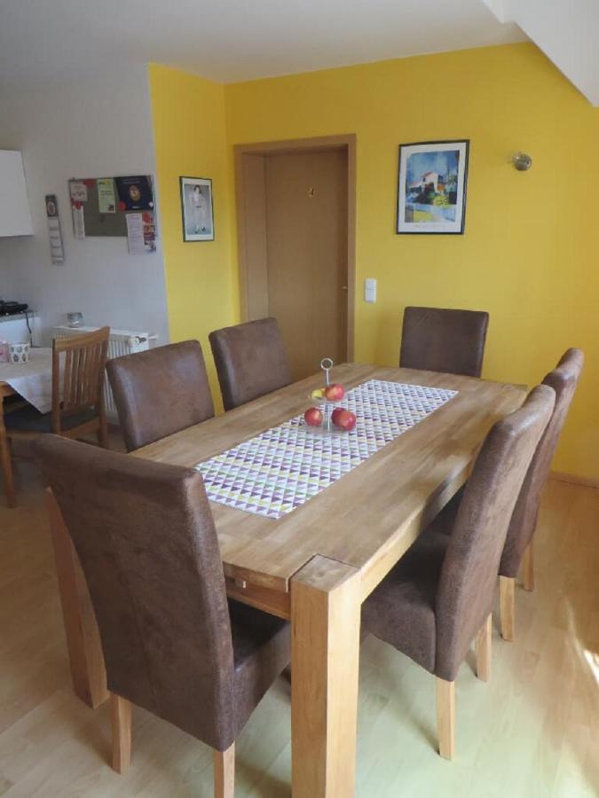 Pension-Gaestehaus Kueblboeck ノイアルベンロイト エクステリア 写真